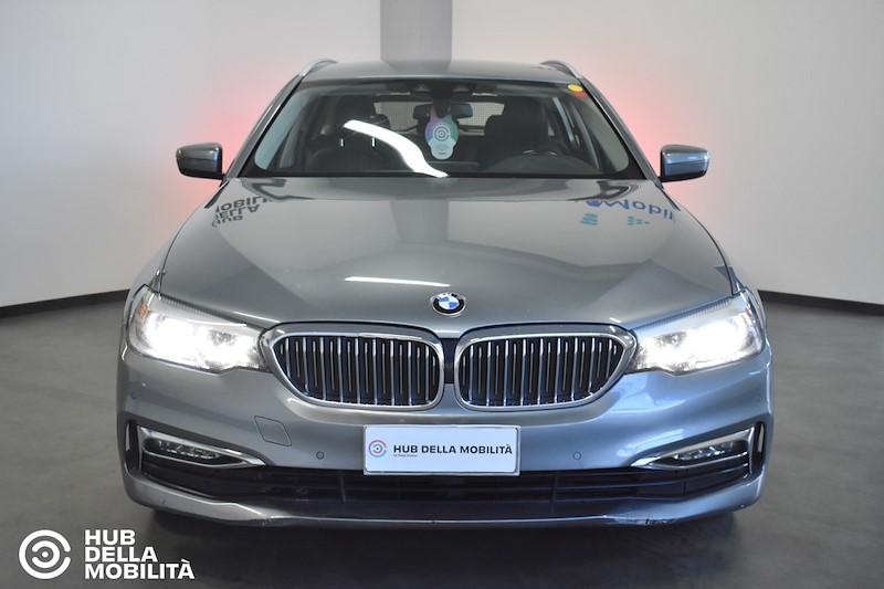 BMW 520d xDrive Touring Luxury